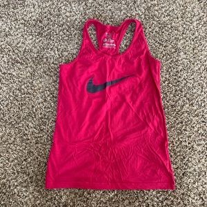 Nike tank